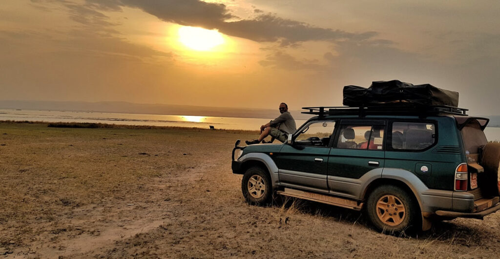 4x4 Land Cruiser TX hire Uganda