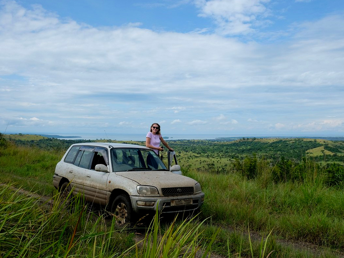 Toyota-4X4-Rav4-in-Uganda