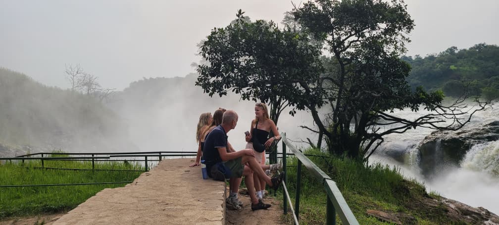 Family-car-rental-to-murchison-falls-National-park.